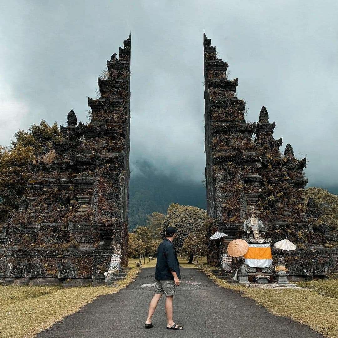 Bali Bedugul and Tanah Lot Tour