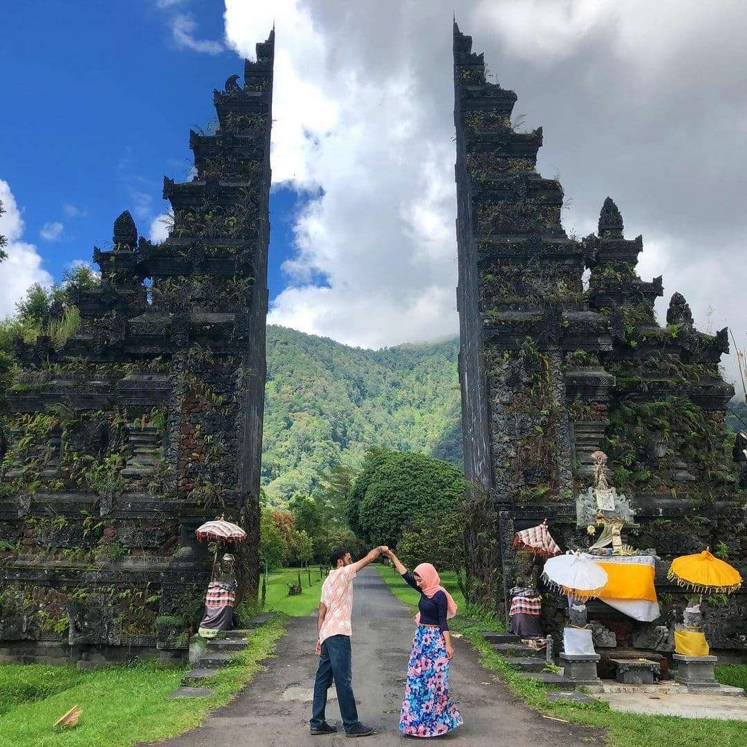 Bali Bedugul and Tanah Lot Tour