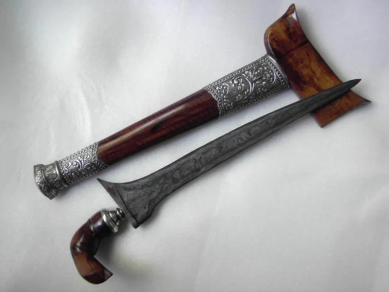 Keris Pusaka Minangkabau (Bagian 2)