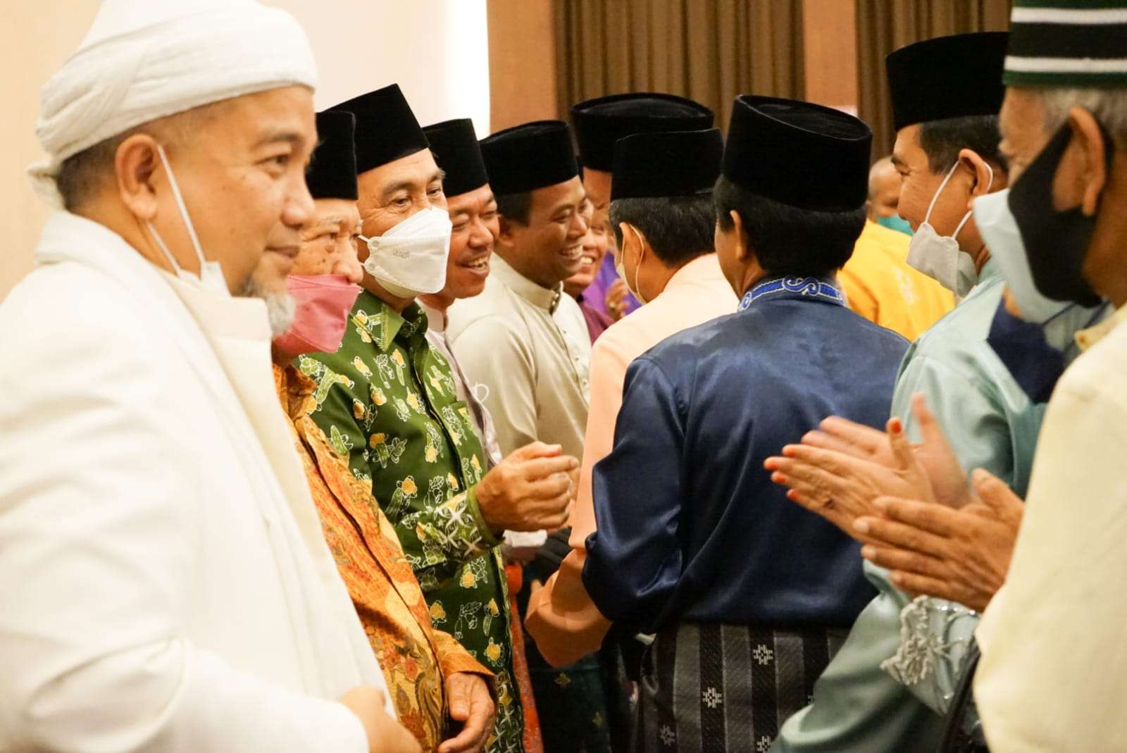 Gelar Halal Bihalal Bersama IKM Rohil Di Pekanbaru, Bupati Afrizal Sintong Ajak Semua Pihak Saling Menyatu Membangun Rohil