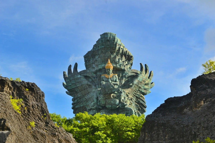 Best Night Tourist Spot in Bali That You Have To Visit