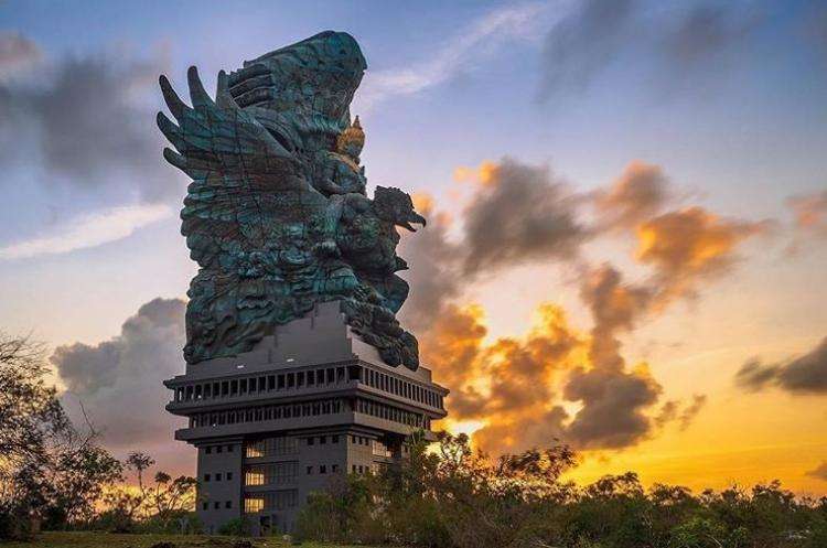 Garuda Wisnu Kencana Tour