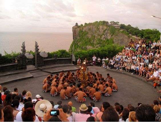 Bali Ubud Tanah Lot Uluwatu Tour