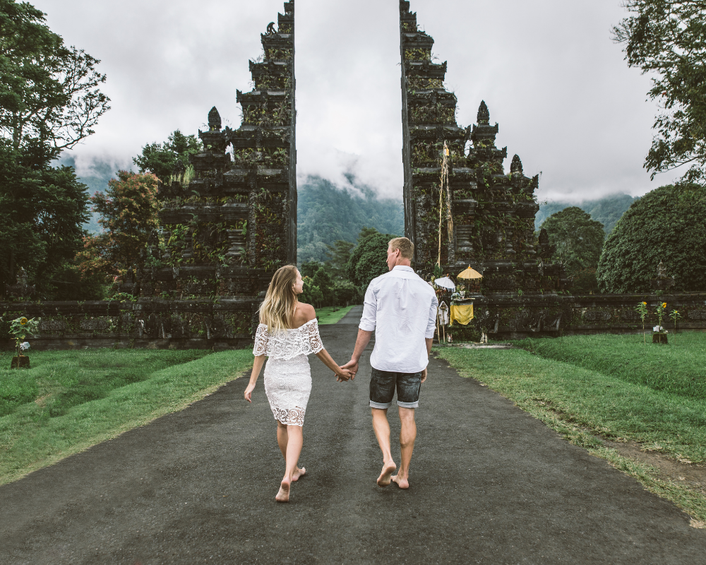 Bali Bedugul and Tanah Lot Tour