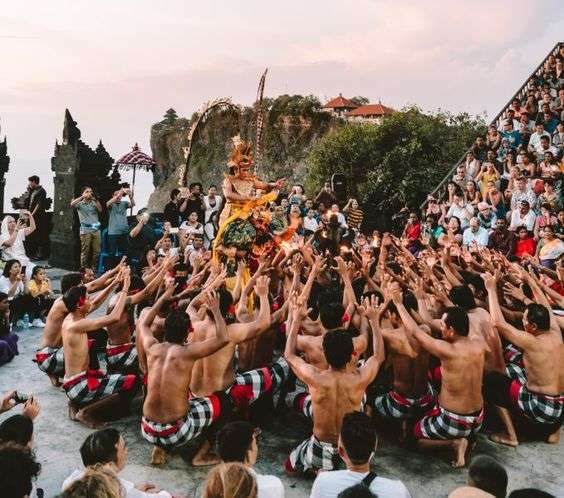 Bali Uluwatu Tanah Lot Tour