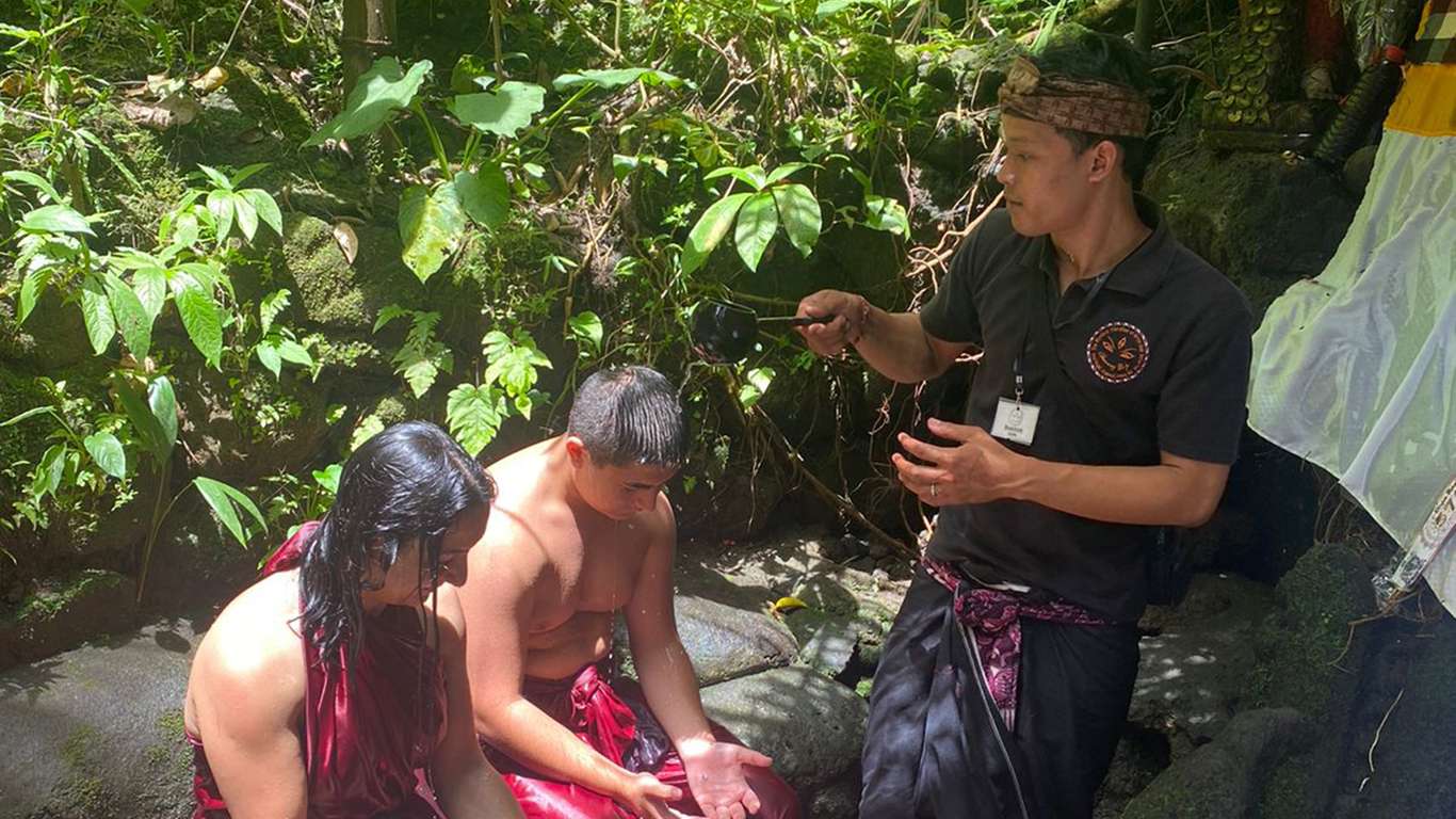 Bali Spiritual Healing Tour: A Journey of Self-Discovery and Transformation
