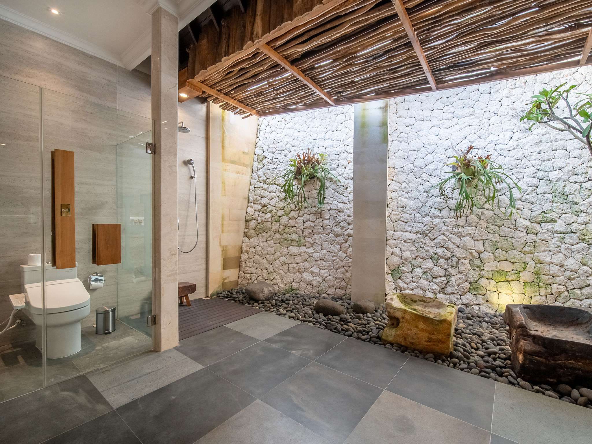 Two-Bedroom Premium Pool Villa River Frontage3
