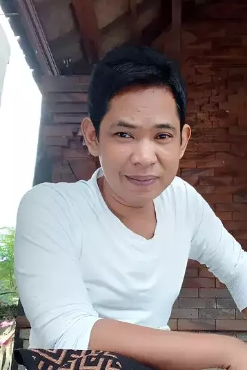 Ketut Juliawan || Palm Reading