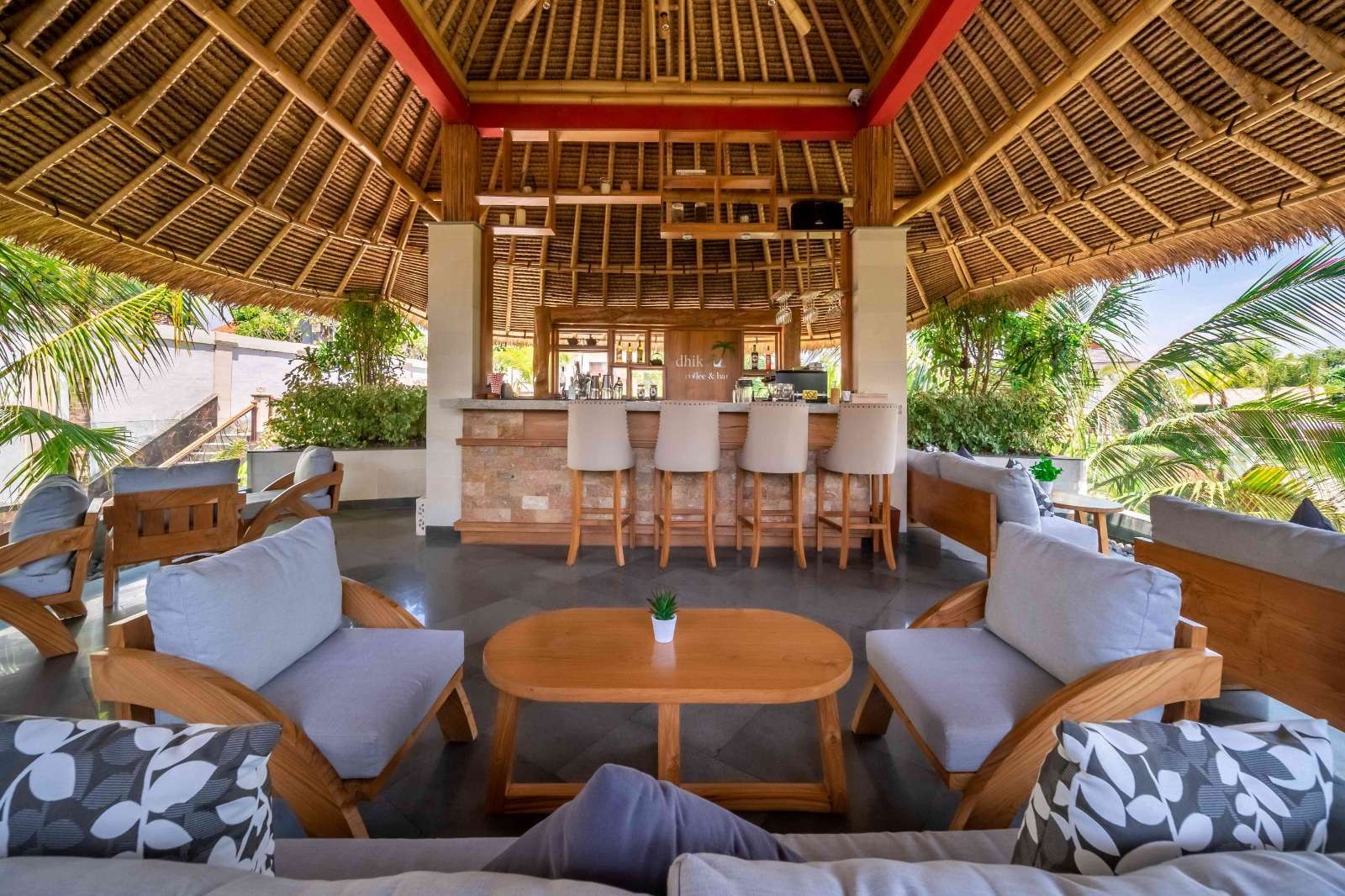 Dhika Coffee & Bar