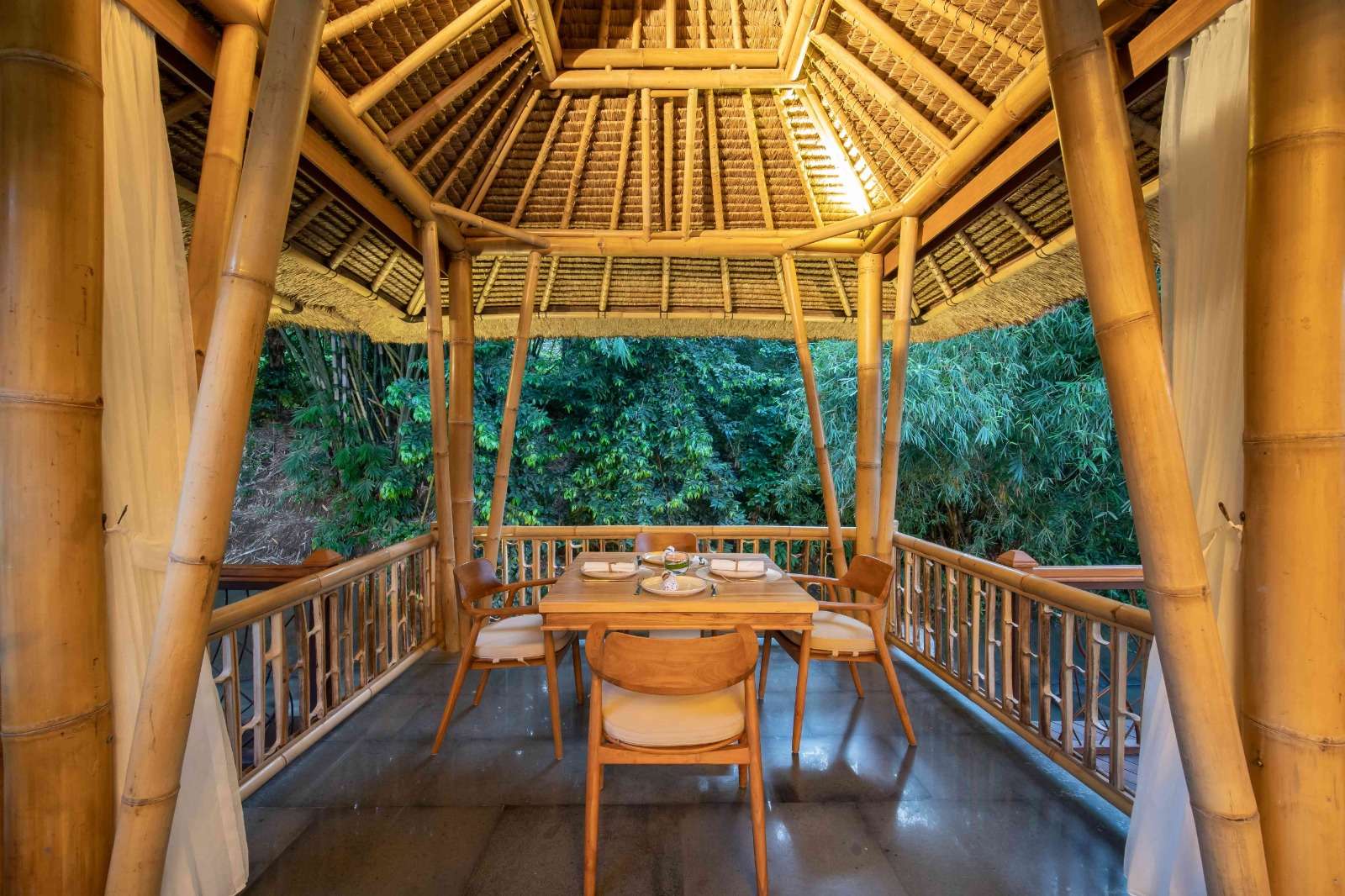 Aska Restaurant1