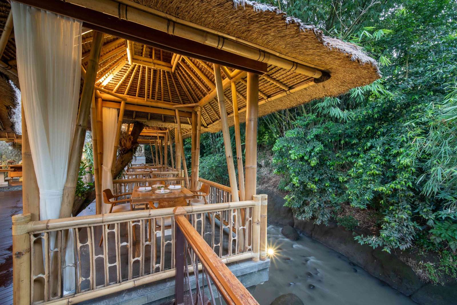 Aska Restaurant7