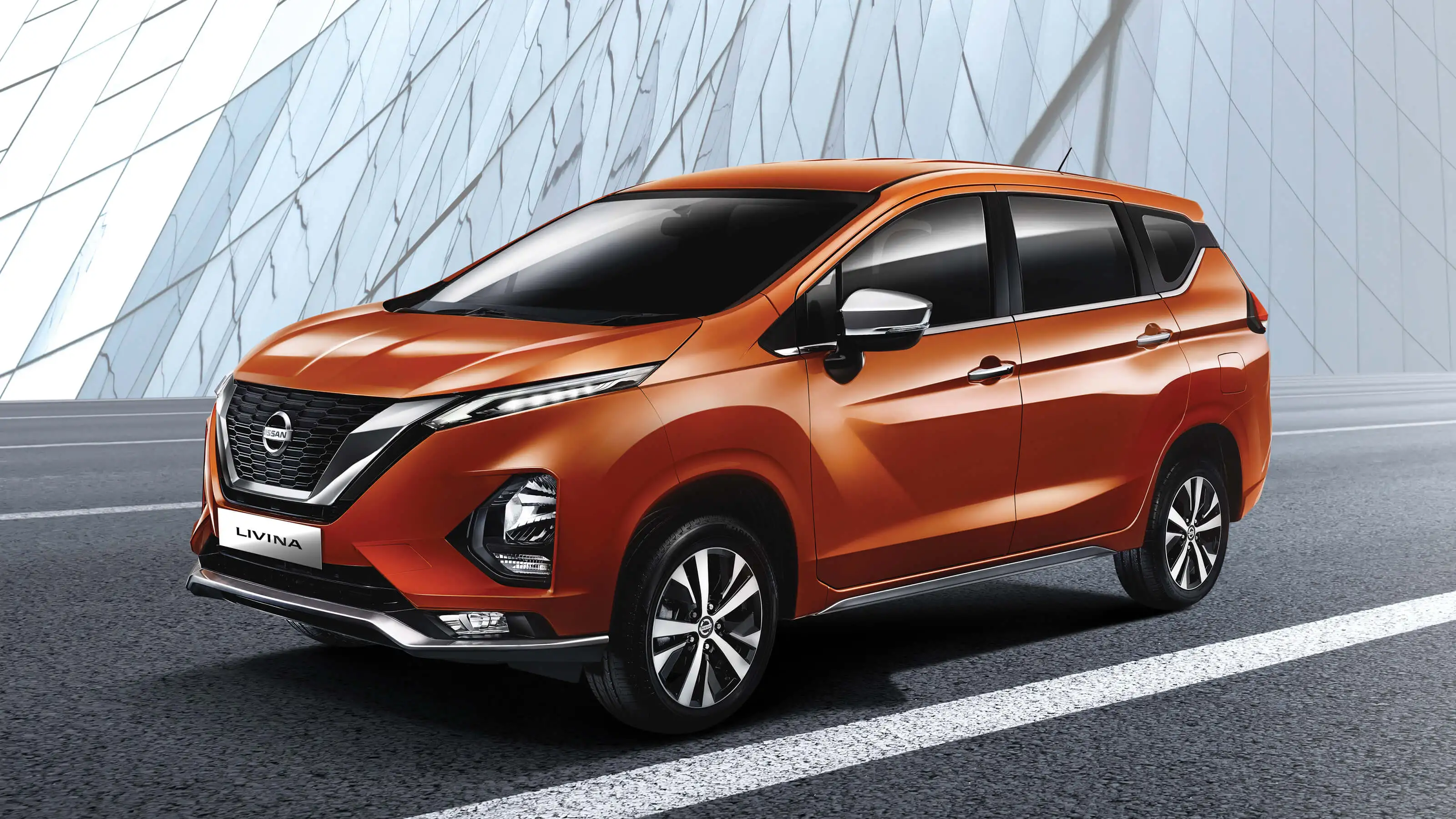 Sewa New NISSAN LIVINA 2023 Di Bali: Gratis Antar Jemput Bandara Tuban Kuta Legian Seminyak Jimbaran
