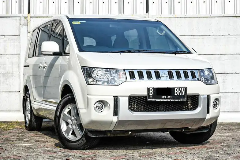 Sewa Mitsubishi Delica Delivery Car Di Bali: Gratis Antar Jemput Bandara Tuban Kuta Legian Seminyak Jimbaran