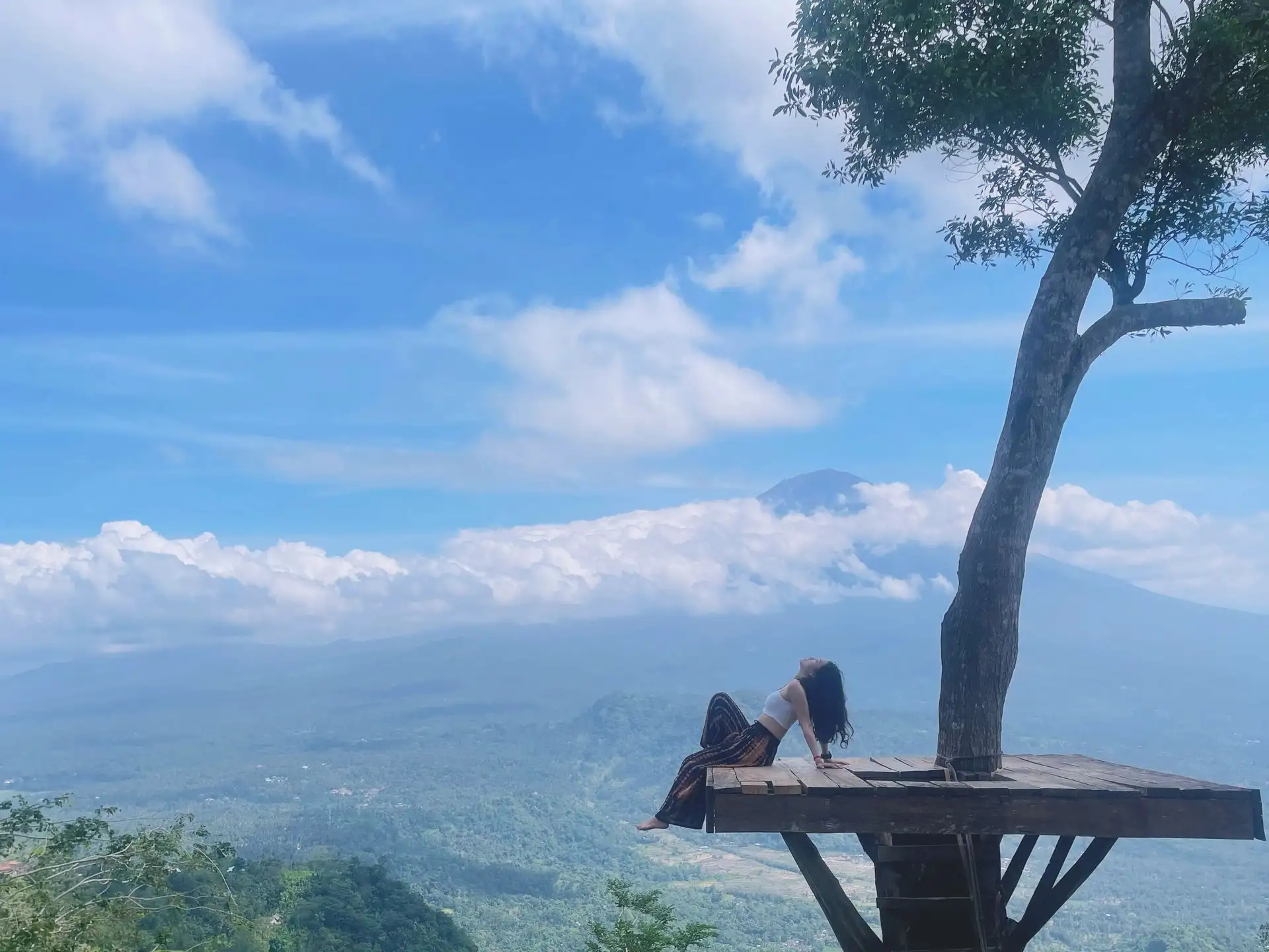 Lempuyang-Lahangan Sweet Tour