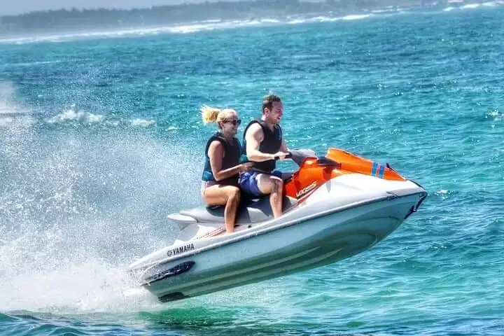 Bali Parasailling Adventure + Banana Boat + Jetski