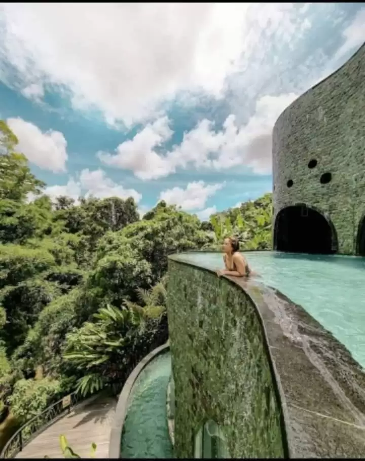 Infinity Pool