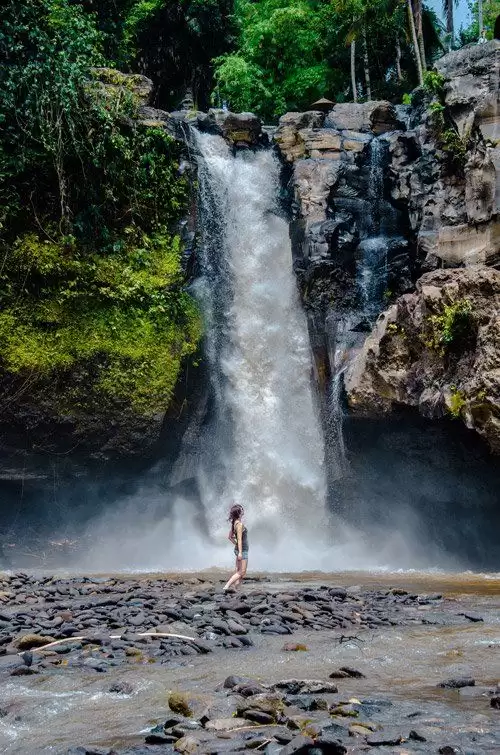 Blue Lagoon Snorkeling + Salt Village + Tegenungan Waterfall