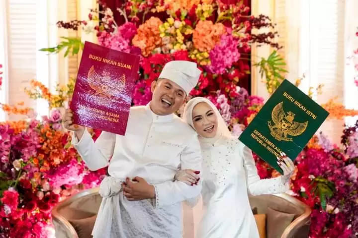 Sah, Nalladia Ayu Rokan Bersama Bripda Ricky Hardiansyah Resmi Melepaskan Status Lajang, Ribuan Tamu Hadiri Resepsi Pernikahan