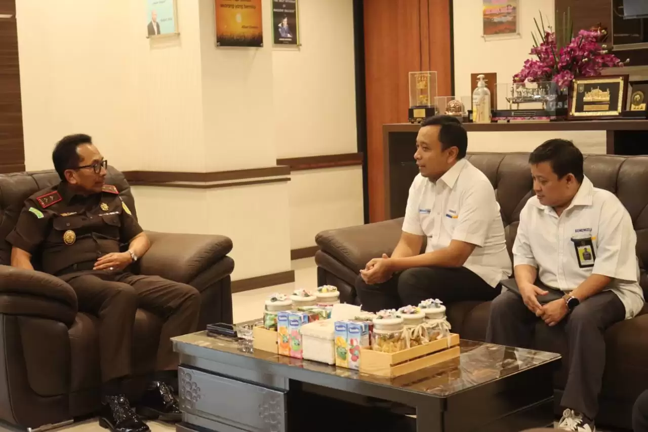 KAJATI RIAU MENERIMA KUNJUNGAN SILATURRAHMI KAKANWIL DJP RIAU