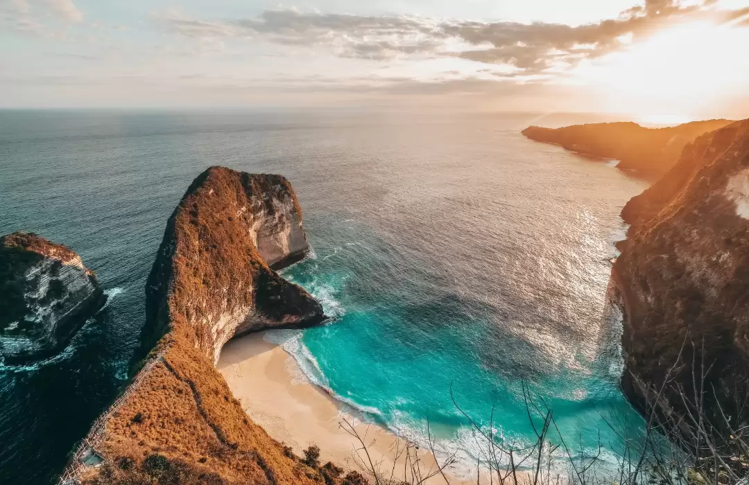3D2N Nusa Penida + Half-Day Lembongan Trip Package