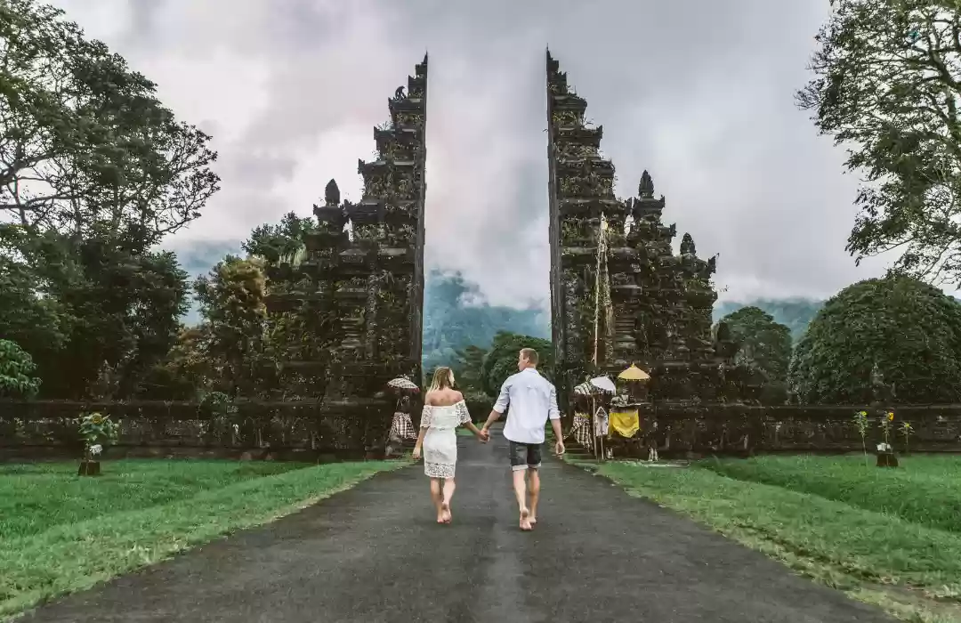 Handara Iconic Gate 