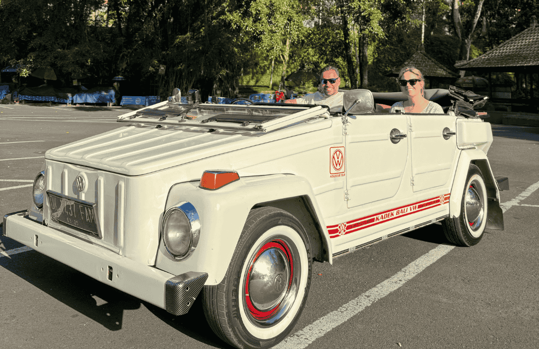 Classic Tour Uluwatu with Sexy Car