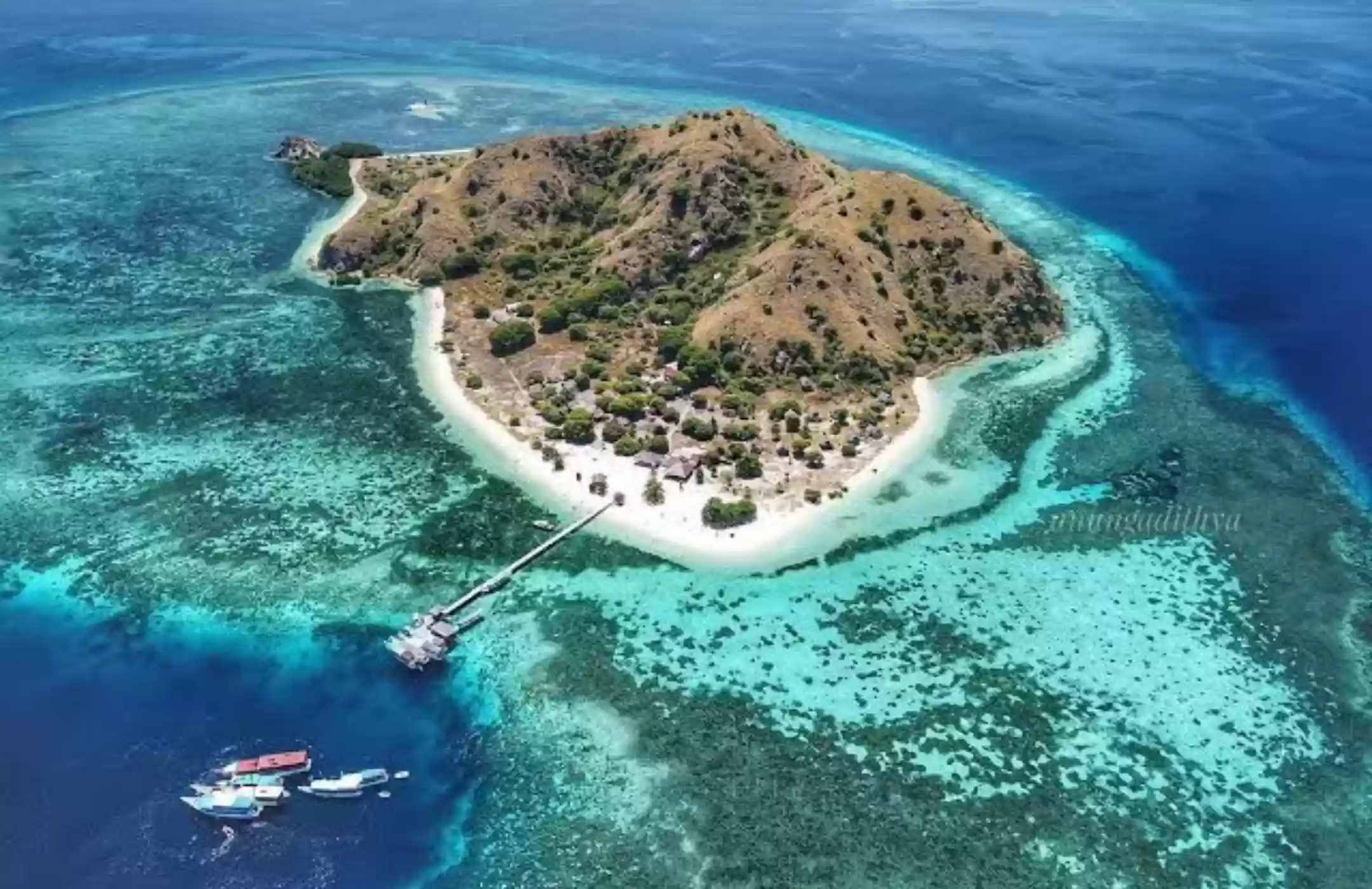 Kanawa Island (Snorkeling or Relaxing)