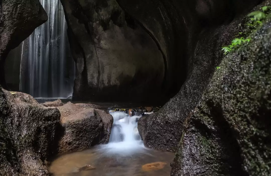 Tukad Cepung Waterfall – A Hidden Gem in the Jungle