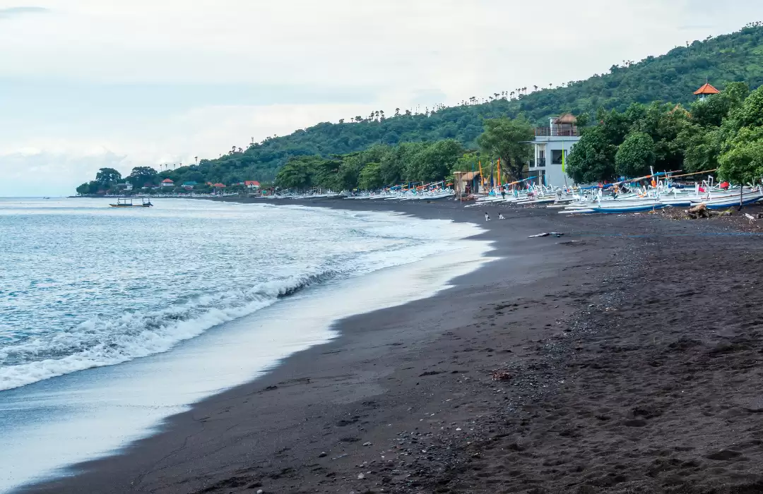 Amed Beach – Sunrise Over Mount Agung