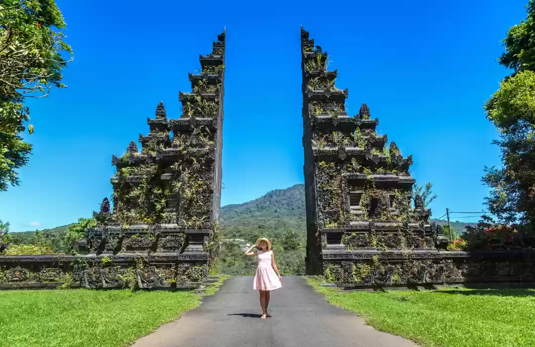Handara Gate