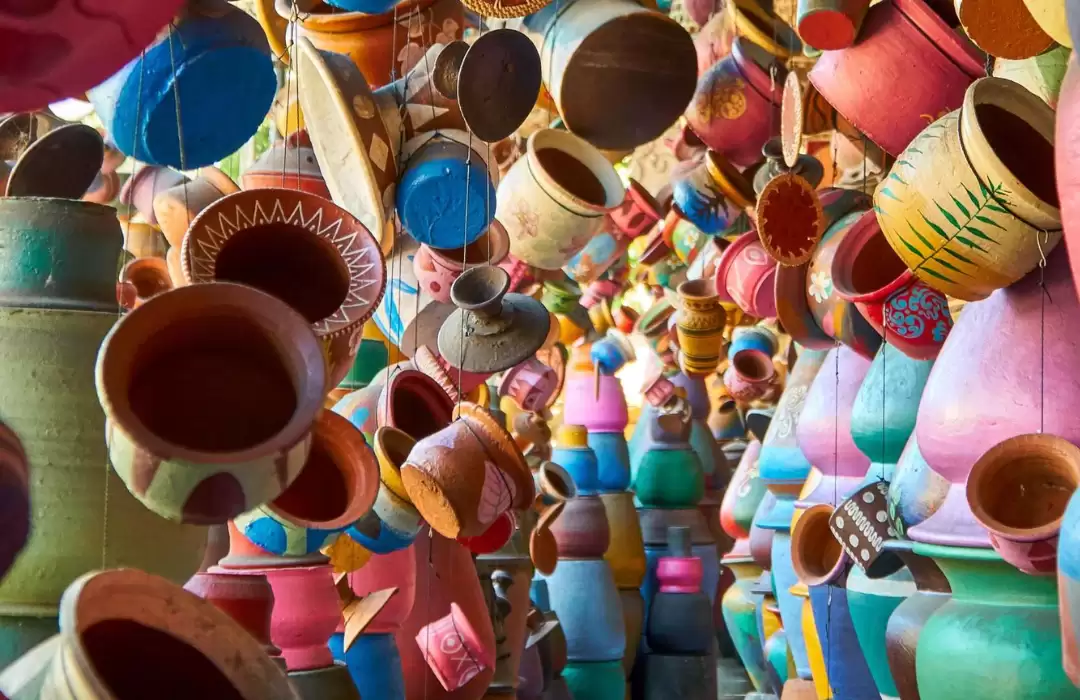 Find Unique Souvenirs and Gifts