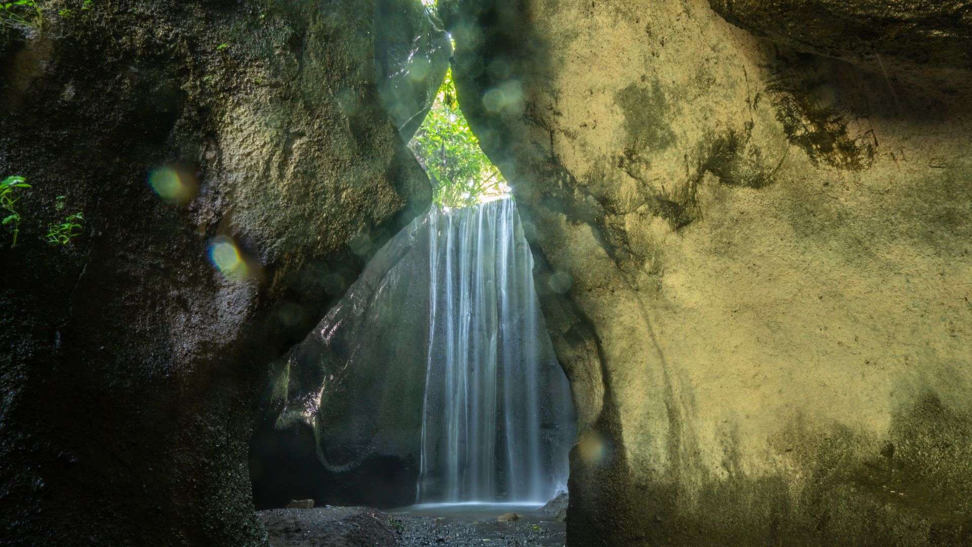 Tukad Cepung Waterfall