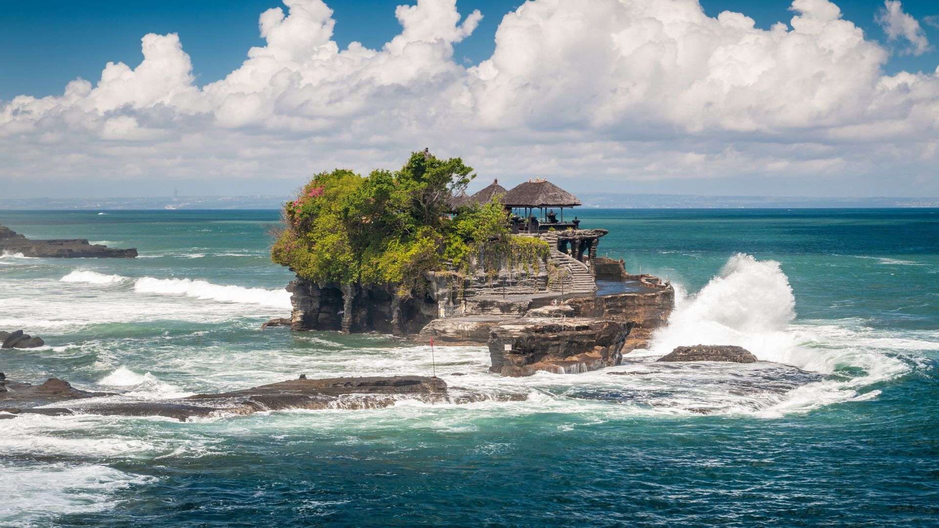 Tanah Lot Temple
