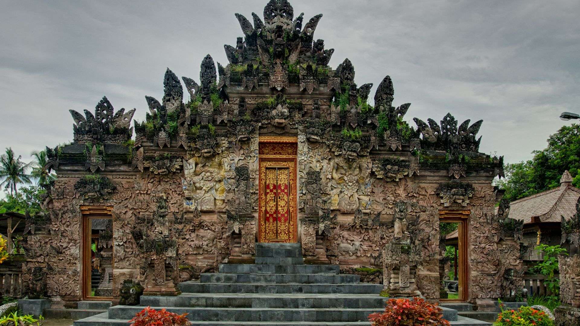 Rambut Siwi Temple