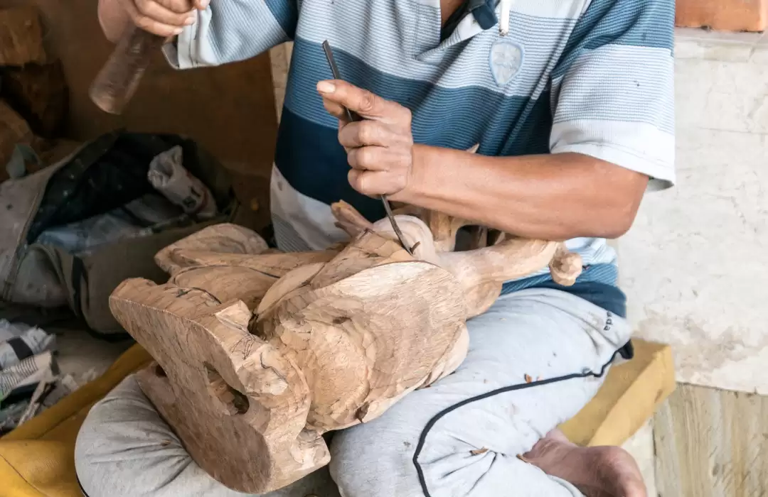 Desa Mas - Pusat Seni Ukir Kayu