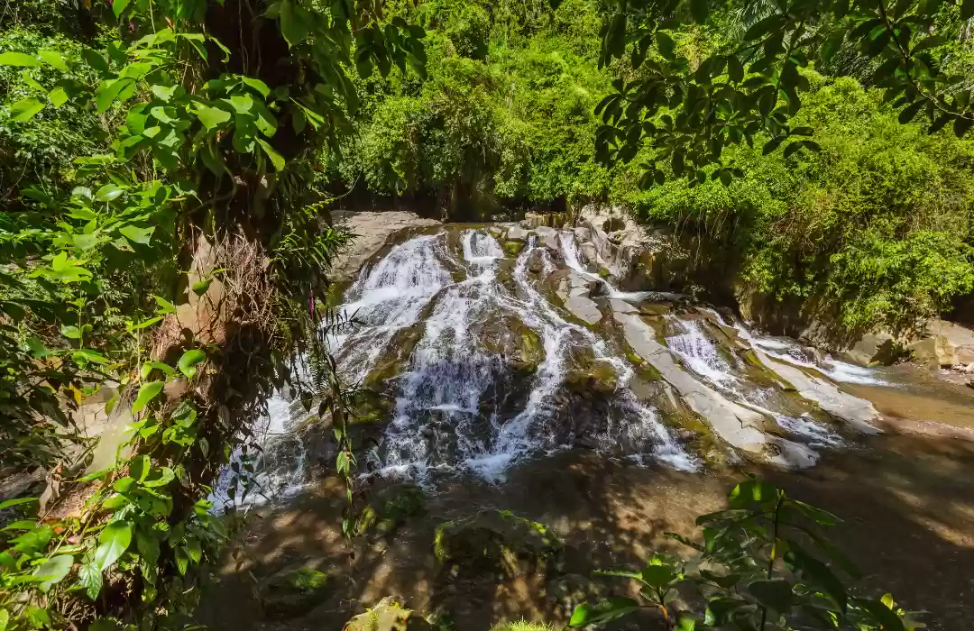 Goa Rang Reng: A Mystical Cave and Waterfall