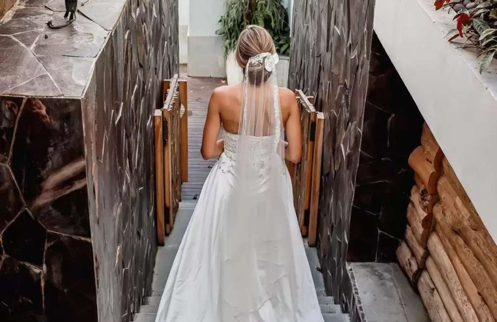 Wedding Ceremony with Simple Decoration5