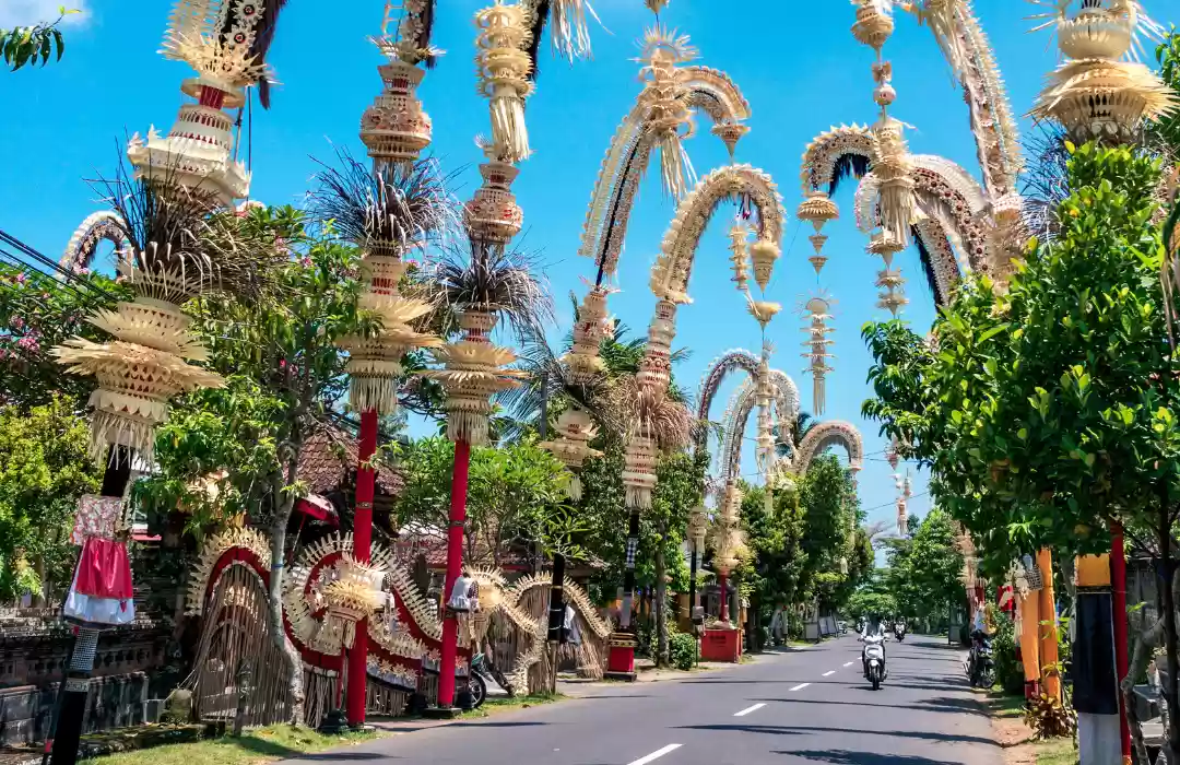 Waspadai Kondisi Jalan di Daerah Wisata
