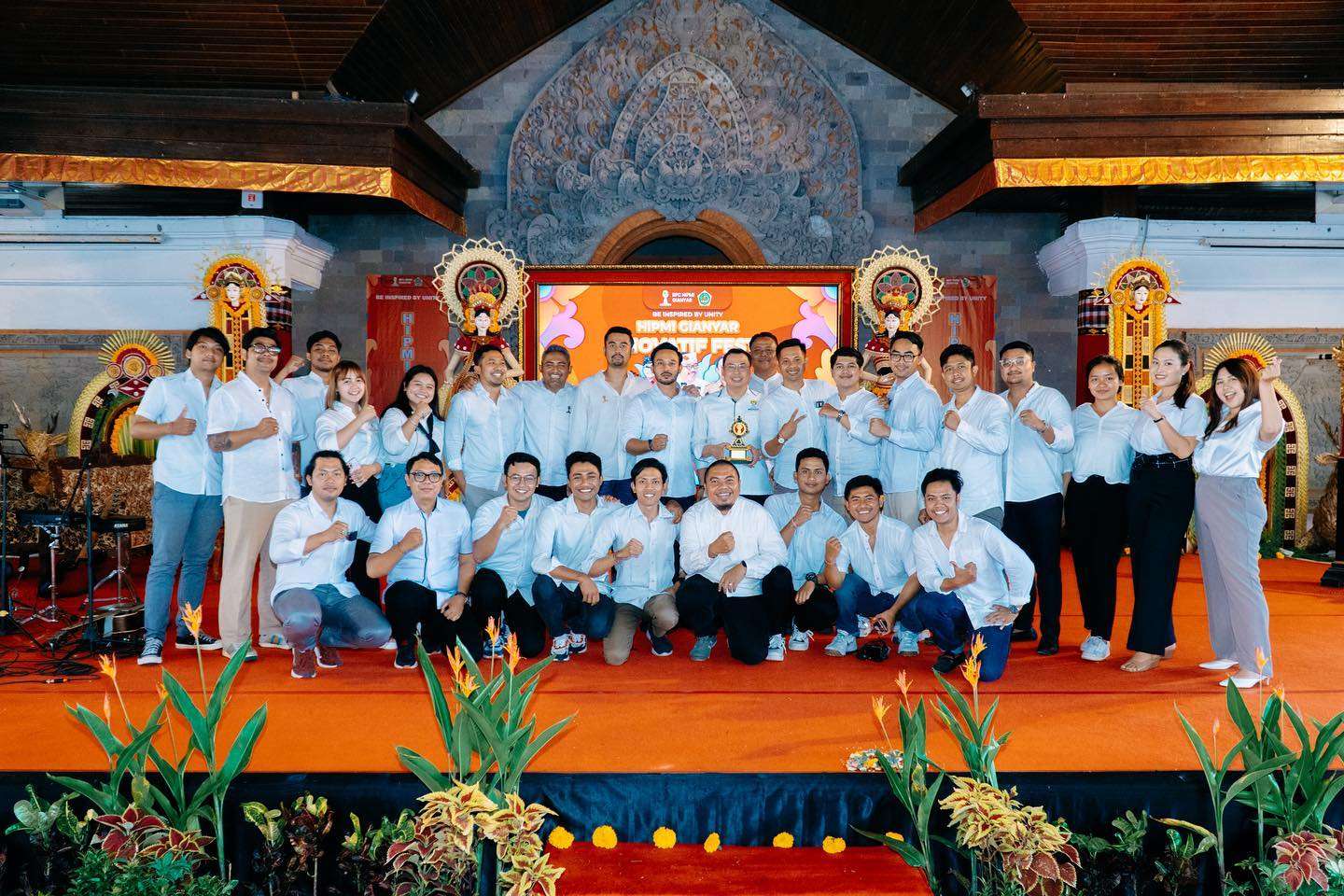 img-slider