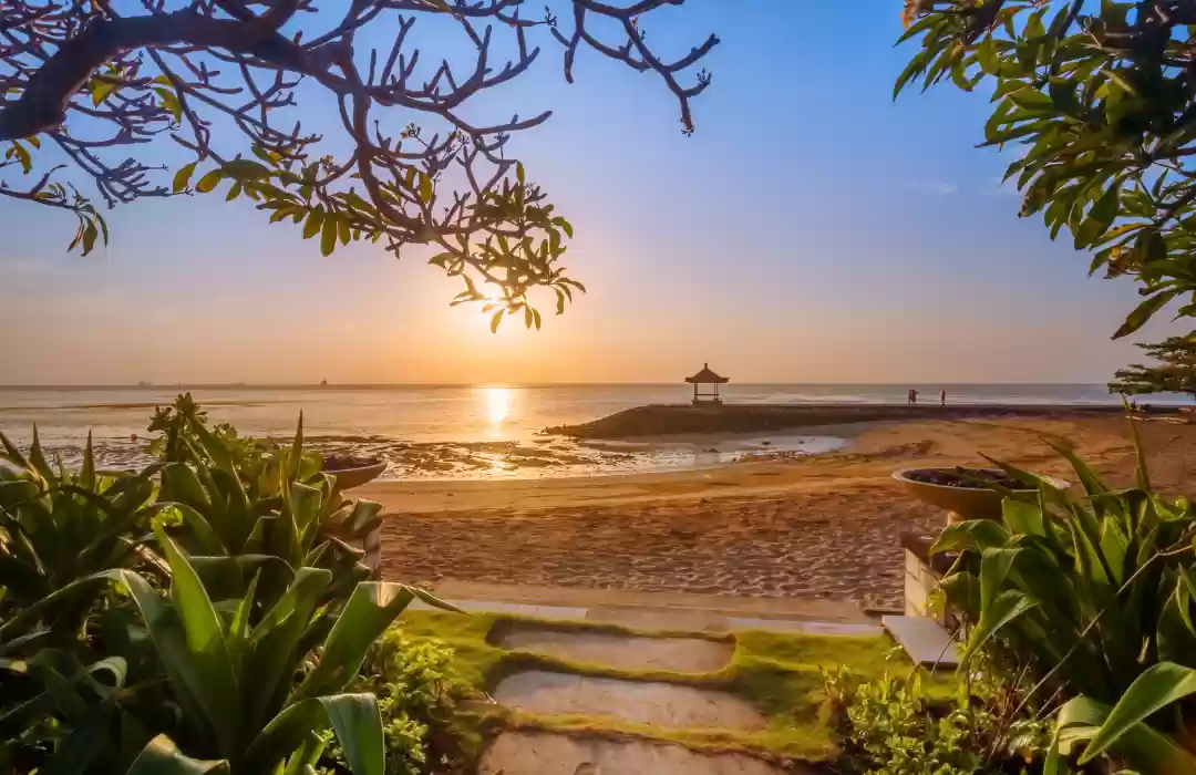 Sanur Beach: A Family-Friendly Spot for Fireworks