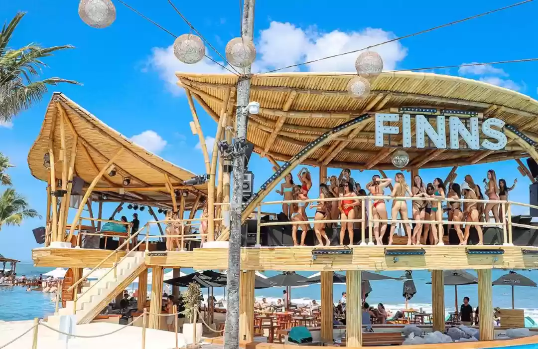 Finns Beach Club – Canggu
