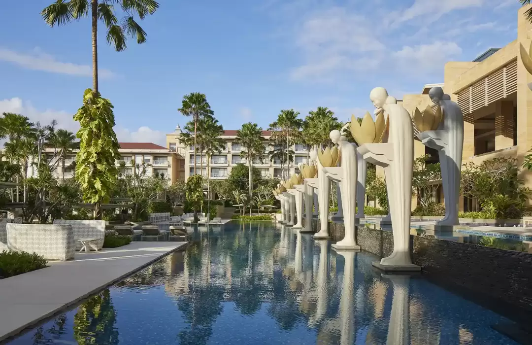 The Mulia, Nusa Dua: Grandeur and Extravagance