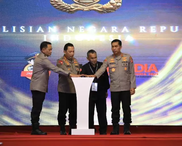 Peringati Harkordia 2024, Kapolri Hadiri Acara Peluncuran Buku Pendidikan Antikorupsi di Susun Satgassus Pencegahan Tipikor 