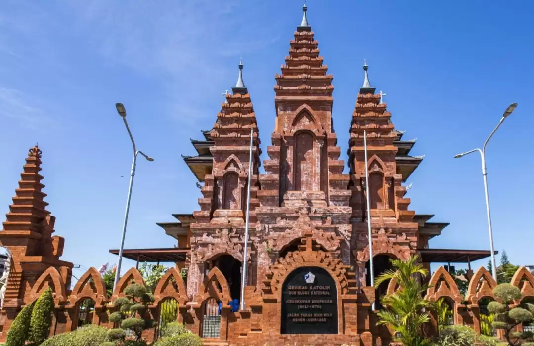 Kebaktian Natal di Gereja-Gereja Bali