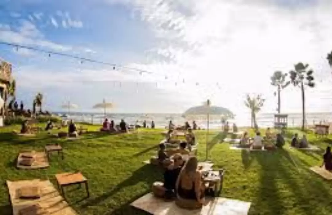 Attend a Christmas-Themed Beach Party