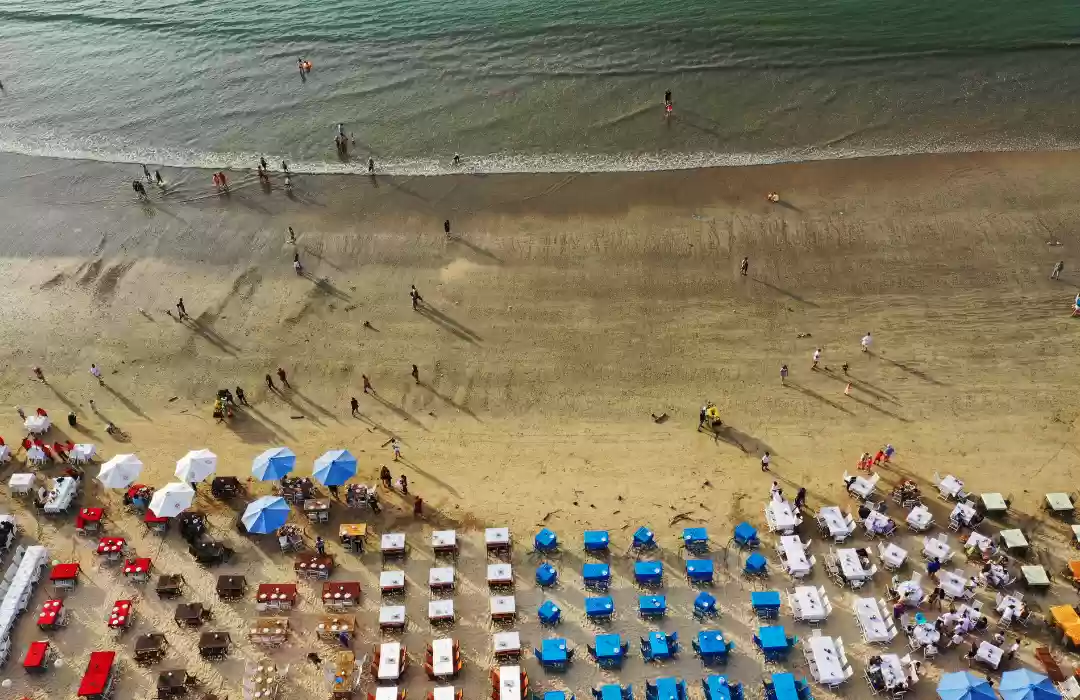 Jimbaran Bay: Seafood Feasts and Serene Celebrations