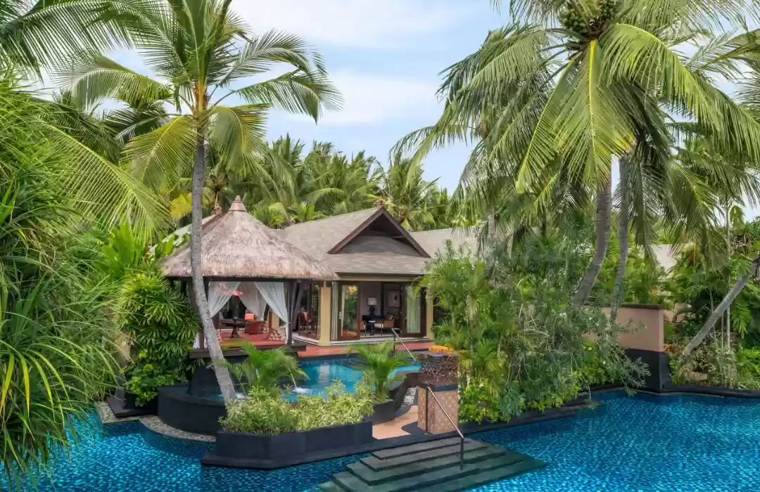 The St. Regis Bali Resort, Nusa Dua: Timeless Holiday Elegance