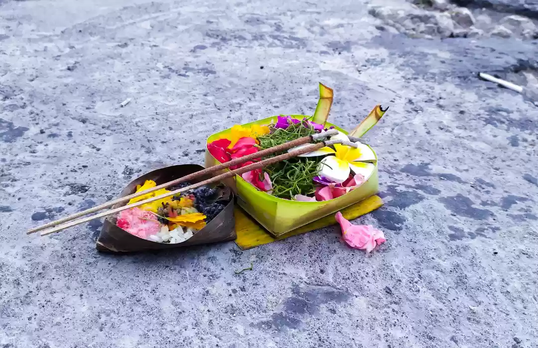 Attend a Cultural Workshop or Tour