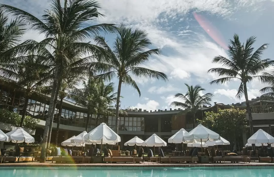 Potato Head Beach Club: Chic and Vibrant