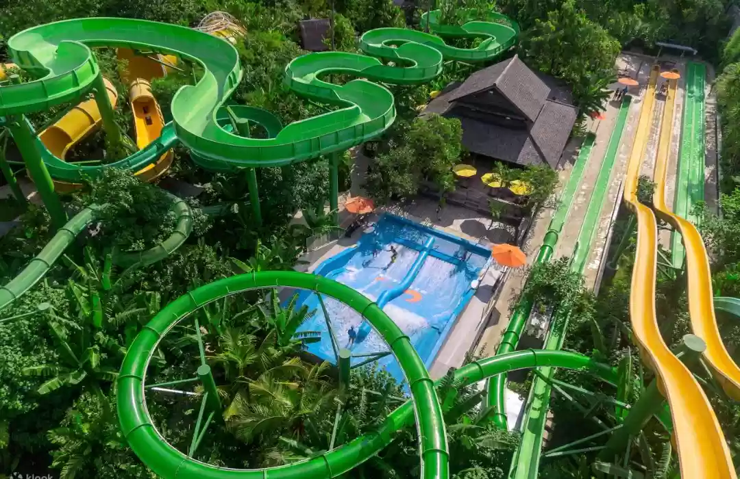 Enjoy a Day at Waterbom Bali